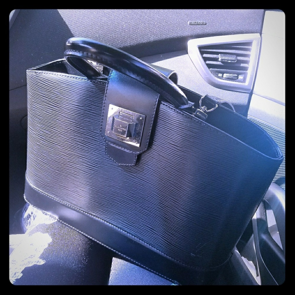 Mirabeau black epi